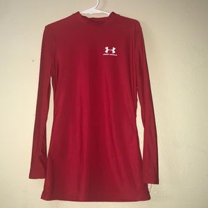 Under Armour,girls long sleeves T-shirt. Size L.